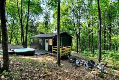 Image de The BlackPearl•Secluded•Hot tub 1. 5 hs from Dc