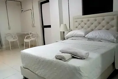 Image de Studio apartment with the subway just a few steps away in the laureles neighborhood.