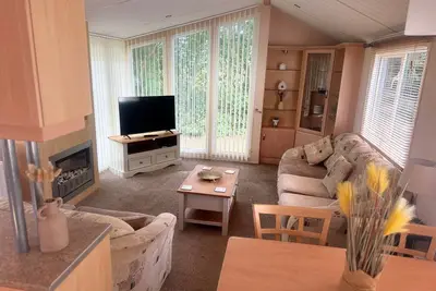 Image de Cedar Retreat Southview - Sleeps 6, Wi-Fi & Garden