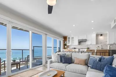 Image de 2 bedroom Rio Del Mar Apt - Stunning Ocean Views