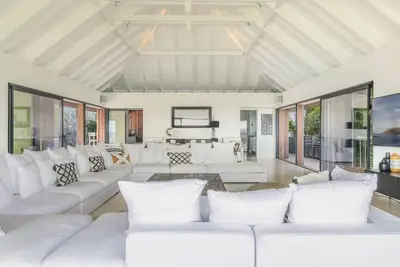 7 Bed Villa Firefly in Anse des Cayes, St Barths