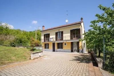 Image de Ciraldo villa in Monferrato x 8 with garden surrounded by greenery! New Management