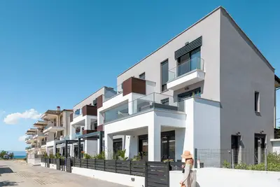 Image de Kleoniki -Three Bedroom Triplex With Garden