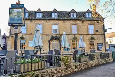 Image de Maison dans les Cotswolds avec Jacuzzi