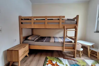 Appartement '4' avec vue sur les montagnes, jardin partagé et Wi-Fi