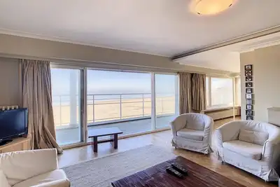 Image de Appartement Ă Duinbergen avec Vue sur Mer