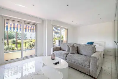Image de Studio Moderne et Cosy- Ac- 4p- Cannes
