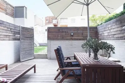 Image de Spectacular Apt. In Barcelona+Swimming Pool, zone Alta 6 pers. /apt.