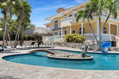 Image de Tequila Sunrise: 3  Br, 3  Ba House in Marathon, Sleeps 8