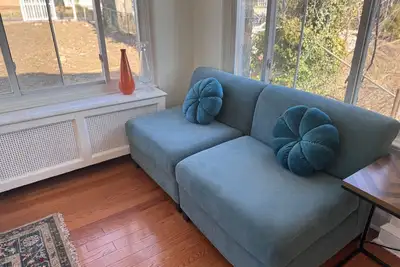 Image de Upper Darby 4-bedroom home near Philly. Perfect for families.