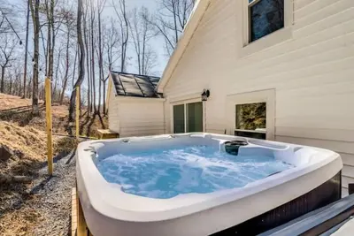 Image de River bound •Hot tub•Game room•Close to Snp