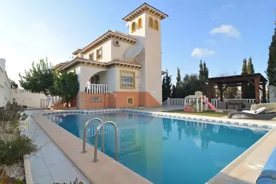 Villa Amore Mio South