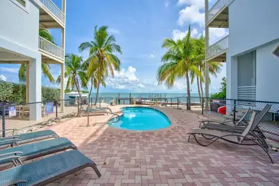 Image de Oceanview Rooftop Retreat  3br 3ba in Marathon Fl