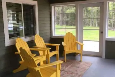 Image de Yellow-Cabine-de Luxe-Vue sur Lac-Salle de bain privée séparée