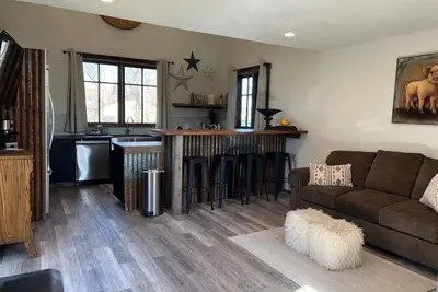 Image de Sierraville Cottage - Spacious, Private, Gorgeous, Comfy - Sleeps up to 6