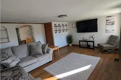Image de Family Friendly 4br/3ba Retreat - Near Greek Peak, Cornell, & Suny Cortland