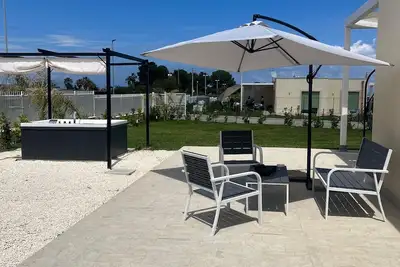 Image de Exclusive villa with outdoor Jacuzzi, from the terrace view of Etna and the sea