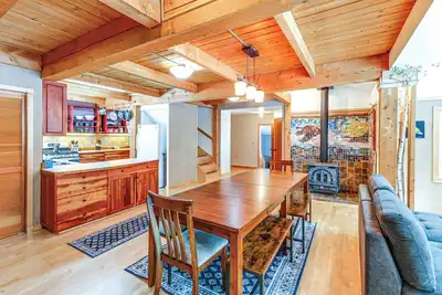 Image de 16-Acre Plot: Peaceful Cabin in Fairbanks!