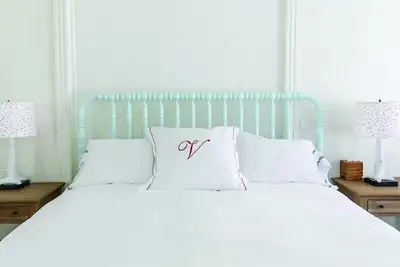 Image de Adults-Only Luxury Hotel with Pool, Beach Service & Bicycles