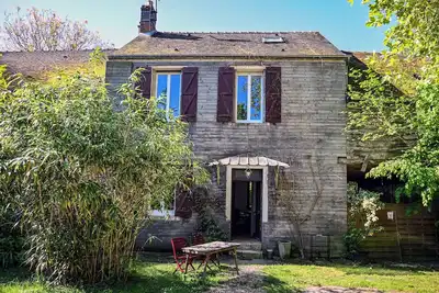 Image de Moulin de Moucheny\n200m² au bord de la rivière, à seulement 100 km de Paris