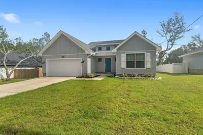 Image de Charming 3-bedroom house just 9. 5 miles from Johnson Beach in Perdido Key.