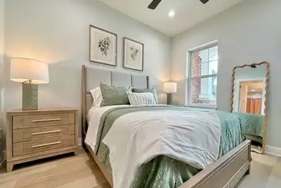Image de Watula on the Square - Luxury Downtown Retreat