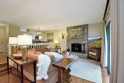 Image de Chestnut 3 | Fireplace, Restaurant, Pool, Spa