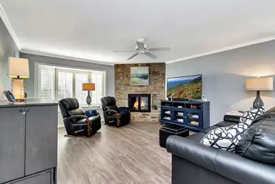Image de Juniper 5 | Fireplace, Restaurant, Pool, Spa