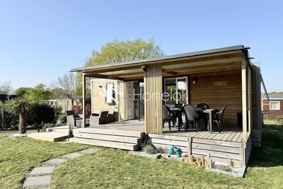 Image de Charmant Bungalow Neuf Terrasse Jardin au calme