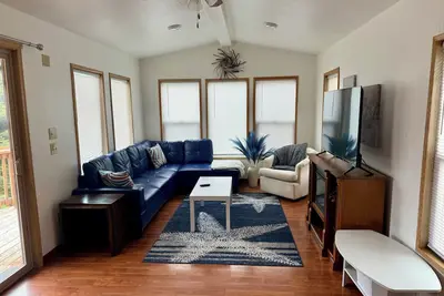Image de Cabin by the Sea 2-bedroom house with WiFi in Whaleshead