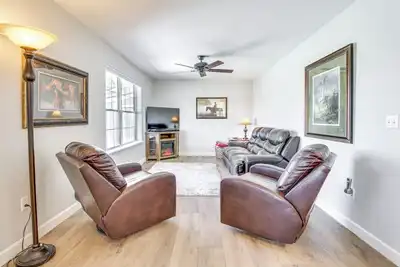 Image de Walk to Dtwn Show Low: Townhome w/ Balcony