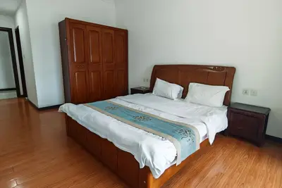Image de 3-bedroom Apartment in Osu, Accra with Ac, WiFi, Gym, Pool