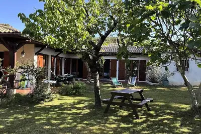Image de Charmante maison de 160m² dans quartier calme, à 10 minutes à pied de la plage