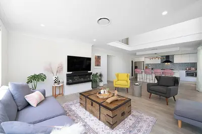Image de Luxury Holiday Memories - 4 Bedrooms+3Living+Study