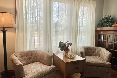 Image de Charming 2-bedroom in Cudahy - Perfect for Families, Groups, or Extended Stays
