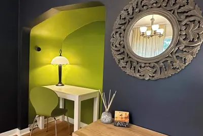 Image de Stylish City Escape :: Spacious, Comfy & Close to Everything