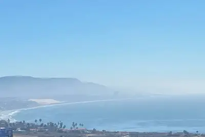 Image de Charming 2-bedroom apartment, Spectacular ocean views overlooking puerto Nuevo