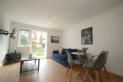 Image de New Immaculate Garden Flat