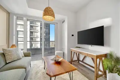 Image de Bright & Modern Downtown Stay