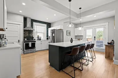 Image de Streetcar Central - Hyde Park Home in the Heart of Kansas City