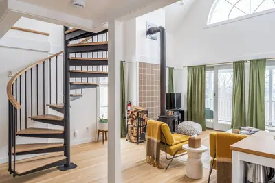 Image de Garrison Woods Getaway: Guest House w/ Screened Porch and Mountain Views