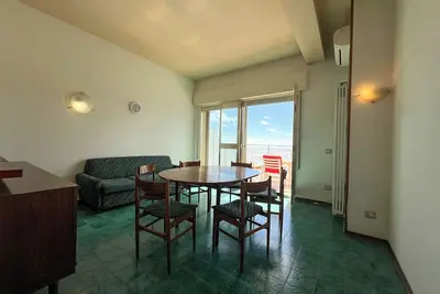 Image de 2 Sea View Penthouse with Large Balcony