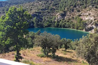 Image de Studio 2/3 personnes près du lac avec animaux acceptés et parking