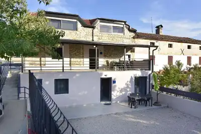 Image de Appartement de vacances Buje pour 1 - 5 personnes avec 3 chambres à coucher - Appartement de vacance