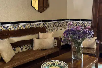 Image de House in the center of town with all amenities.