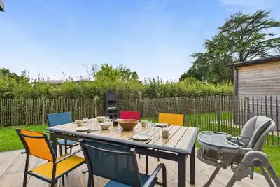 Image de Maison neuve avec terrasse et jardin pour 6