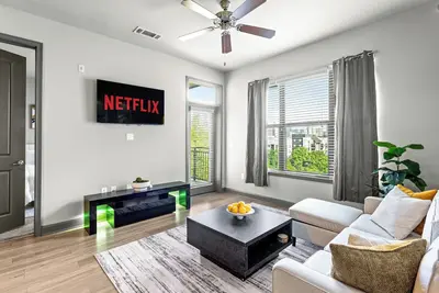 Image de 2-bedroom apartment in Midtown Atlanta Rooftop & Pool