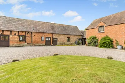 Image de The Holt Barn - Trois Chambres Maison, Couchages 6