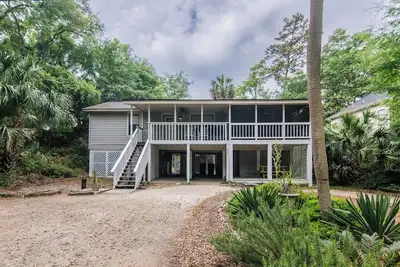 Image de Slack Tide:Cozy Pet-Friendly Beach Cottage;Easy Beach Access;Covered Porches