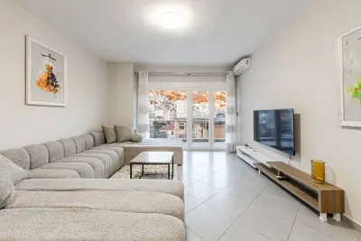Image de Seaview Apartment in the Center of Saranda
